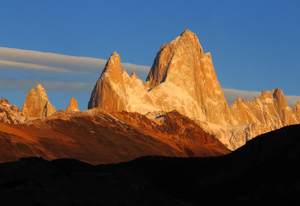 Sunrise on Cerro Fitz Roy, Glaciers National Park, Patagonia, Argentina